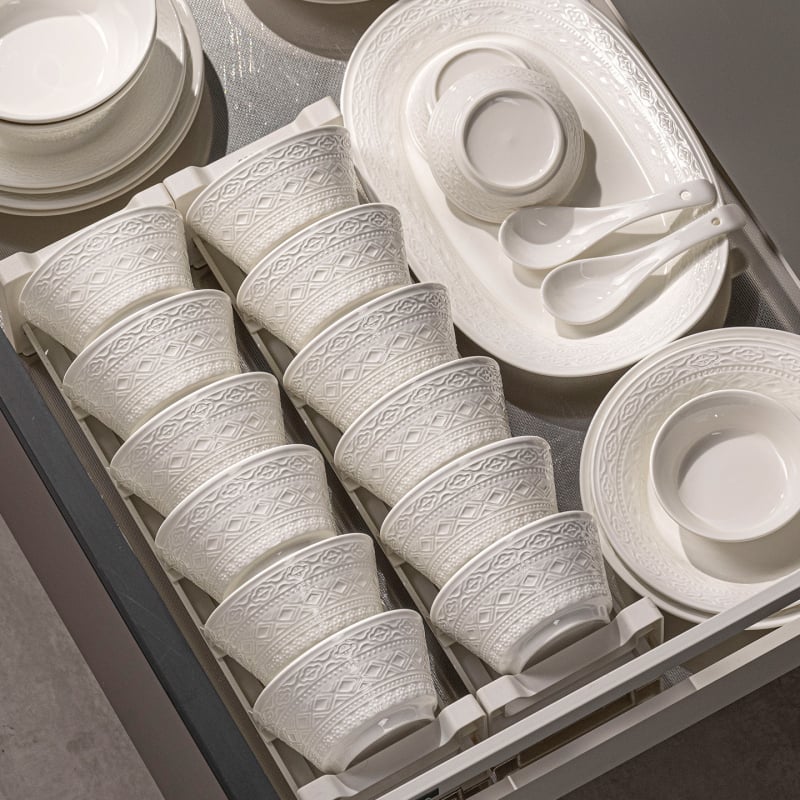Porcelanski set posuđa – zdjela, tanjur i chopsticks, nordijski stil, okrugli oblik, podglazurni dekor, mikrovalna kompatibilnost