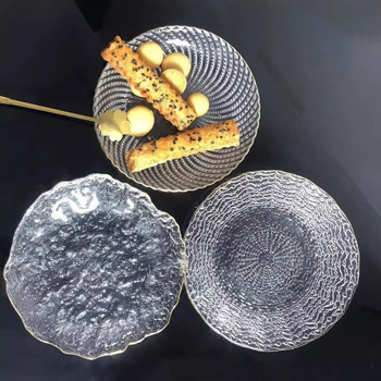 Farfurie de fructe din sticlă, cu textură ciocănită, stil japonez, design simplu