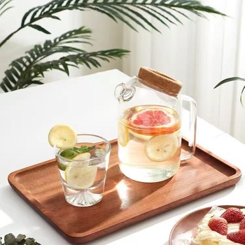 Podnos z masívneho dreva, olejový povrch, jednoduchý vzor, možnosť potlače loga, možnosť prispôsobenia