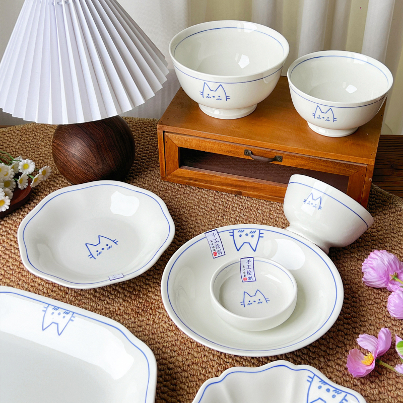 Keramický domáci tanier s tvarom mimozemšťana, karikatúrny vzor, roztomilý štýl, vhodný do mikrovlnky