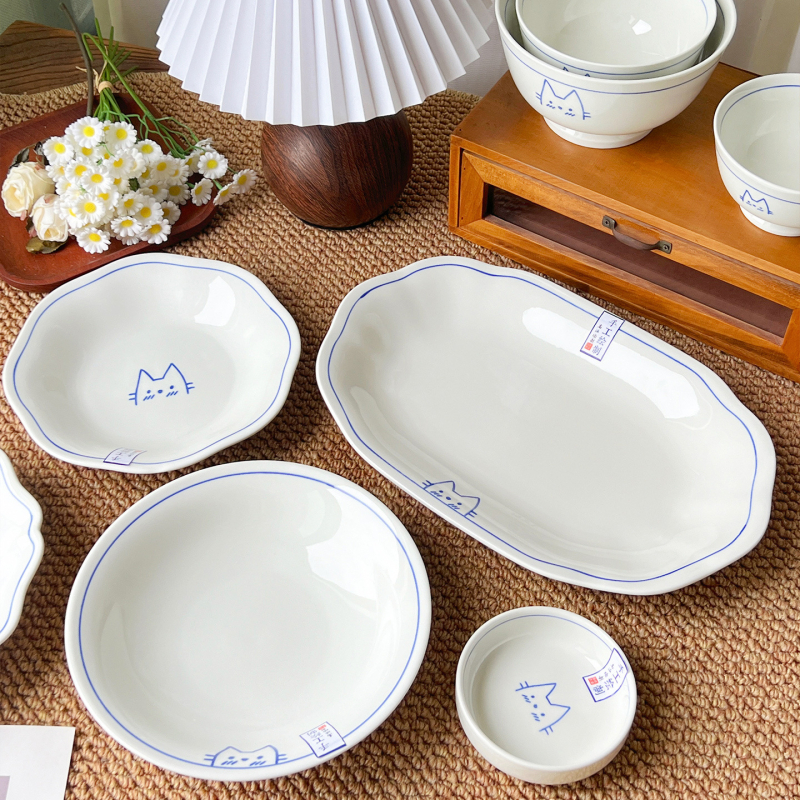 Keramický domáci tanier s tvarom mimozemšťana, karikatúrny vzor, roztomilý štýl, vhodný do mikrovlnky