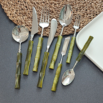 Kés, villa és kanál készlet – kézzel készített 304 rozsdamentes acélból, bambusz-összekapcsolódás dizájn, tükrös felület, új kínai stílus