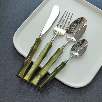 Kés, villa és kanál készlet – kézzel készített 304 rozsdamentes acélból, bambusz-összekapcsolódás dizájn, tükrös felület, új kínai stílus