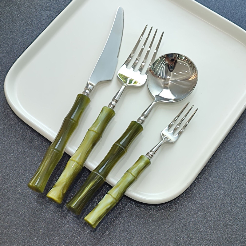 Kés, villa és kanál készlet – kézzel készített 304 rozsdamentes acélból, bambusz-összekapcsolódás dizájn, tükrös felület, új kínai stílus