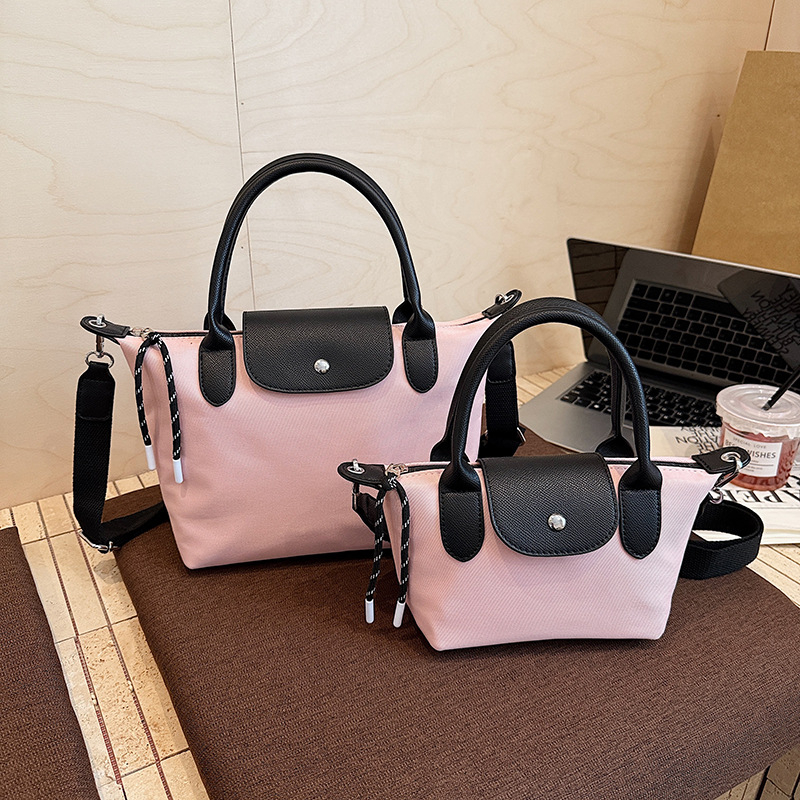 Crossbody taška z Oxford textílie, unisex štýl, zipsové zapínanie, horizontálny štvorcový tvar, polyesterová podšívka