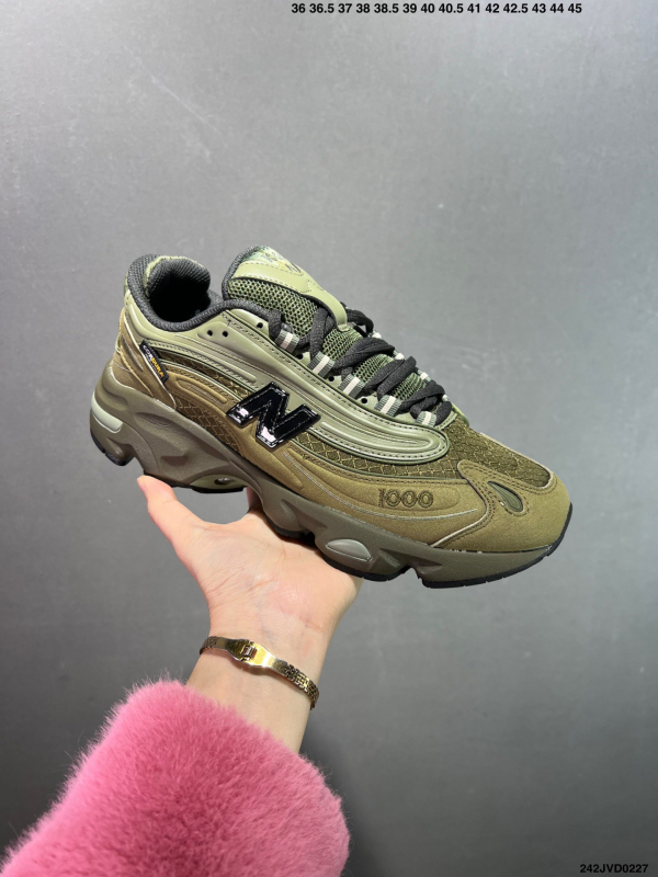 Bėgimo bateliai - Unisex, Vienos spalvos, Viršus: Sintetinė oda, EVA įdėklas, Raišteliai, Žemas viršus, Plastikinė padas