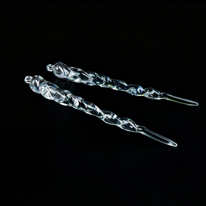 Pandantiv: fulg de zăpadă din plastic, turnare prin injecție, primăvara 2025, stil natură