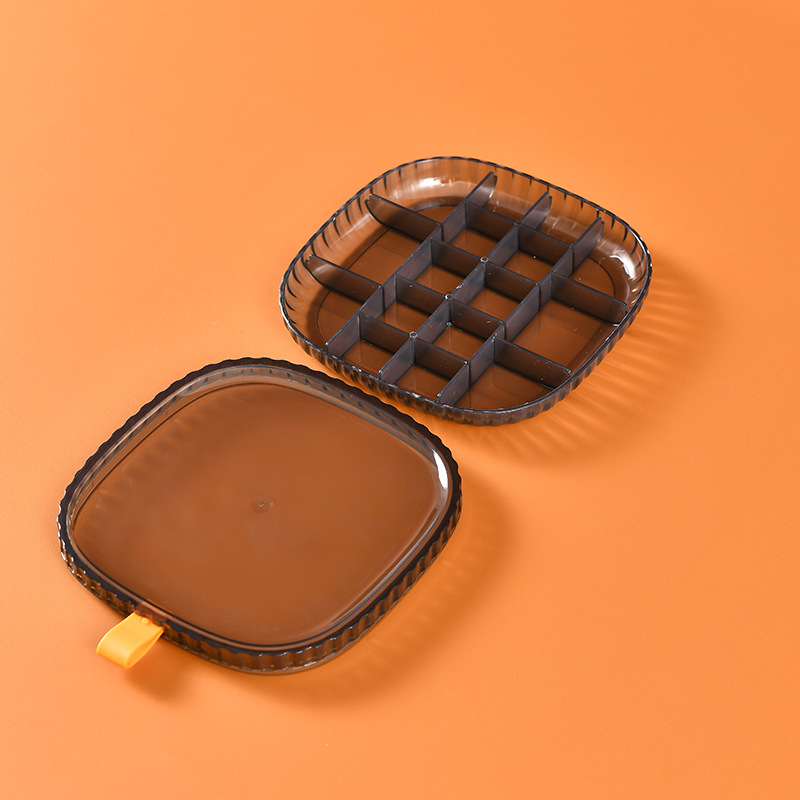 Organizér na šperky, plastový stolný organizér s tromi úrovňami, ochrana proti prachu, vlhkosti a oxidácii