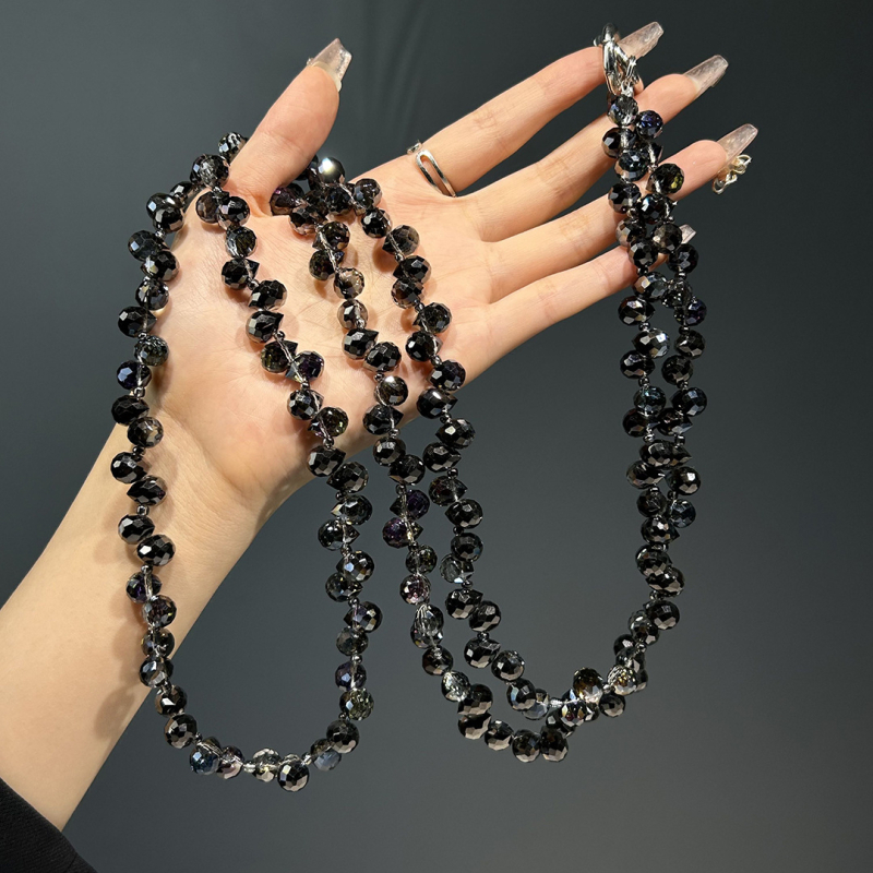 Ručno izrađeni kristalni lanyard za mobitel s žičanim užetom i metalnom kopčom, ženski stil