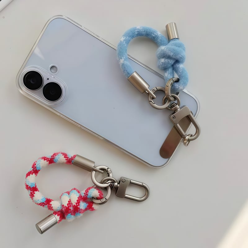 Plišani kaiš za telefon – materijal pliš; užad: poliester; kopča: metal; stil: unisex