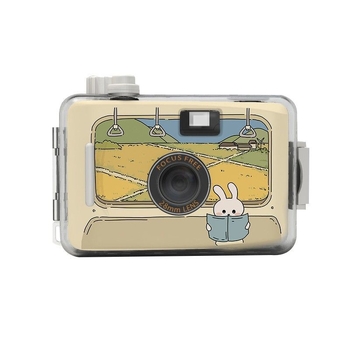 Analoginė filmo kamera – ne Polaroid, retro stilius, dovana Moters dienai