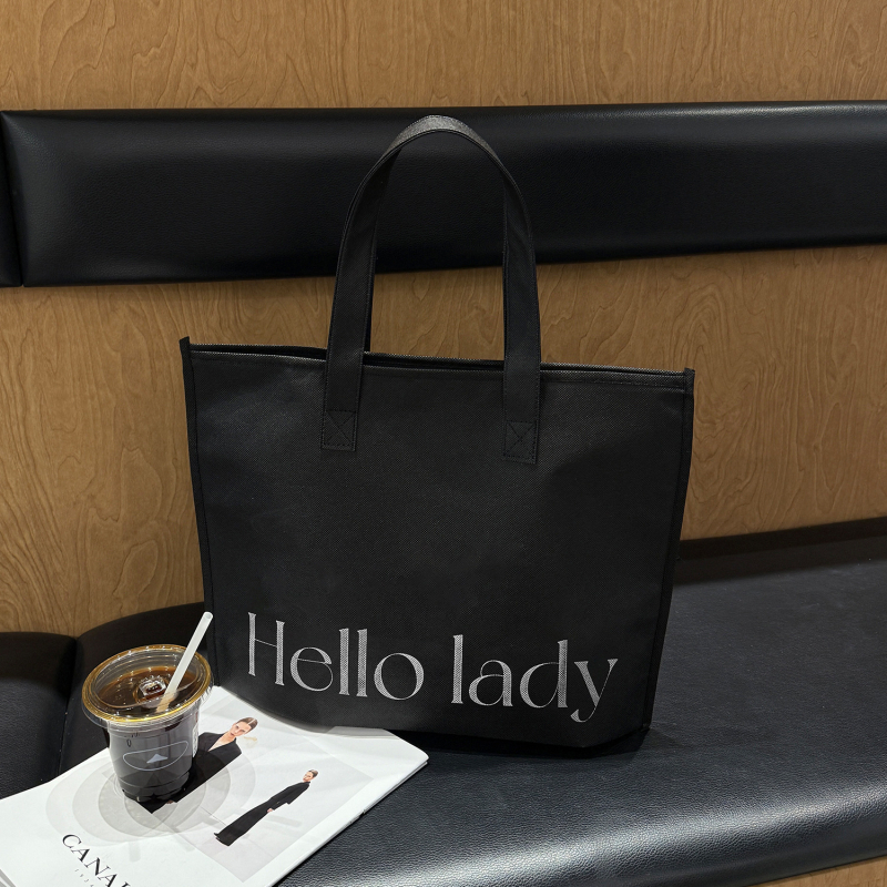 Apģērbu soma no neausta materiāla ar rāvējslēdzēju – snap dizains, silkscreen logotipa druka, pielāgojams logotips