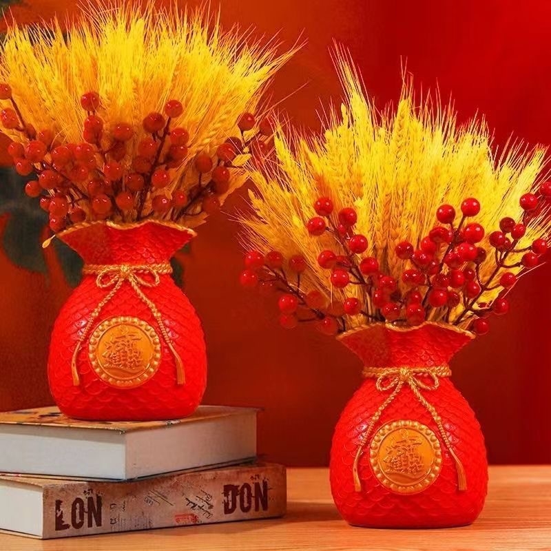 Szárított búzaágakból álló csokor, festett fűfélék, karton csomagolás