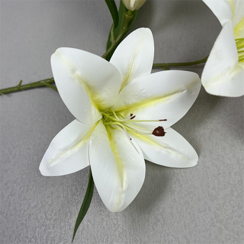 Umjetna lilija od svile — realistična, jedan izdanka, za vjenčanja, kućnu dekoraciju i fotografske rekvizite