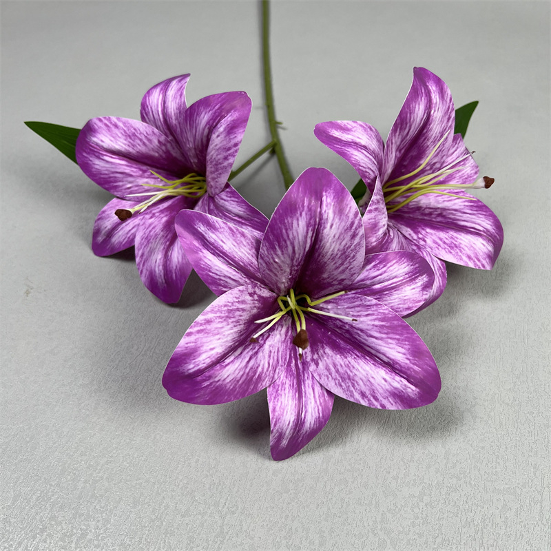 Umjetna lilija od svile — realistična, jedan izdanka, za vjenčanja, kućnu dekoraciju i fotografske rekvizite