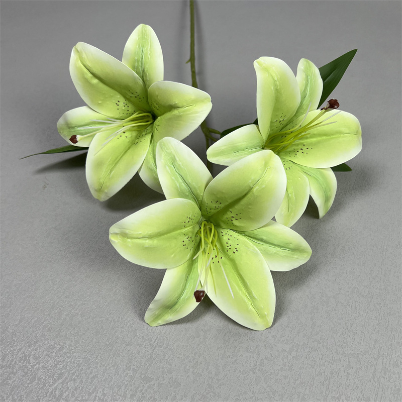Umjetna lilija od svile — realistična, jedan izdanka, za vjenčanja, kućnu dekoraciju i fotografske rekvizite