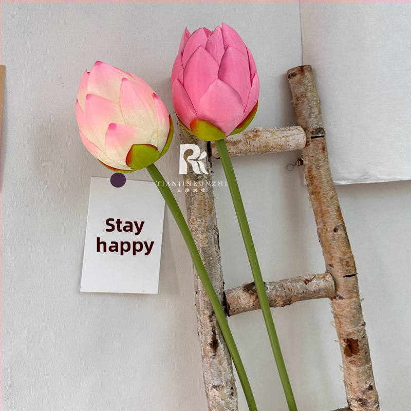 Runzhi umelecký lotos s listom – hodvábny lotos, čínske štýlo chinoiserie, svadobná dekorácia a rekvizity pre fotografiu (Značka Runzhi; Materiál: hodváb; Použitie: svadba, rekvizity pre fotografiu; Štýl: chinoiserie)