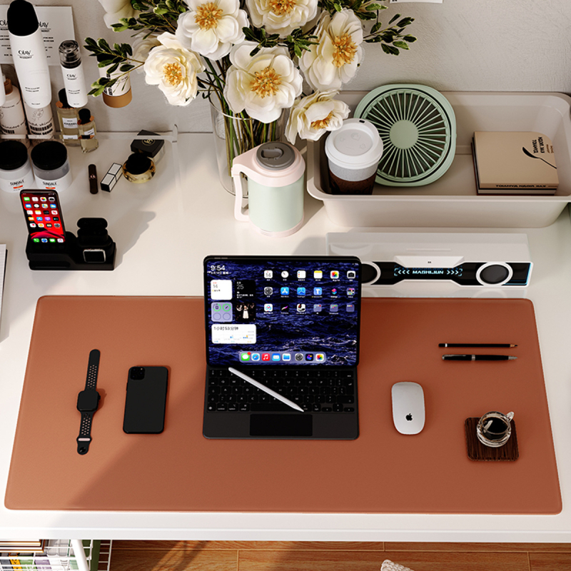 Ādas galda paliktnis, divpusīgs, pretslīdīgs, pielāgota apdruka