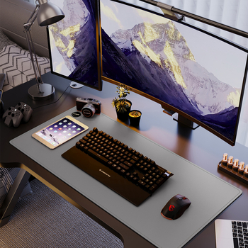 Ādas divpusēja galda paliktnis, pretslīdīgs, ar karsto pārvades drukāšanu, iespējama logotipa pievienošana — vienkrāsains stils