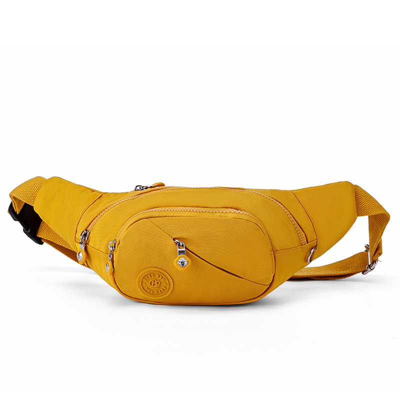 Hibridinė krūtinės/juosmens rankinė telefonui — išorė nailonas, vidus medvilnė, užtrauktukas, vidinės kišenės telefonui ir dokumentams