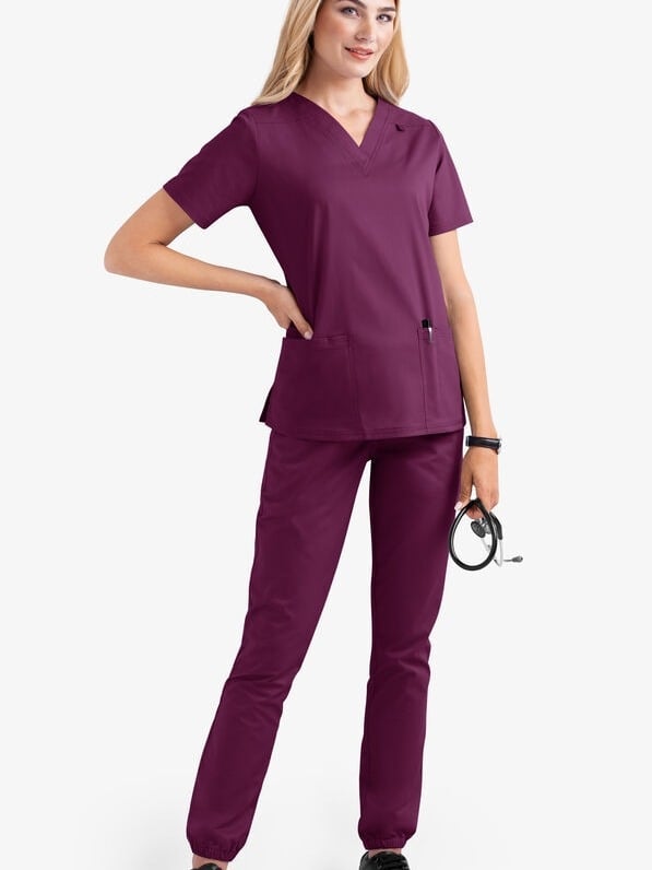 Set medical scrubs – două părți, unisex, mâneci scurte, decolteu în V, material cu uscare rapidă poliester-elastan (90–95% poliester)
