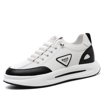 Vīriešu ādas sporta apavi ar slēgtu augstuma palielināšanu, virsma no govs ādas, PU iekšējā zolīte ar sietu, gumijas zole, zems papēdis 1-3 cm