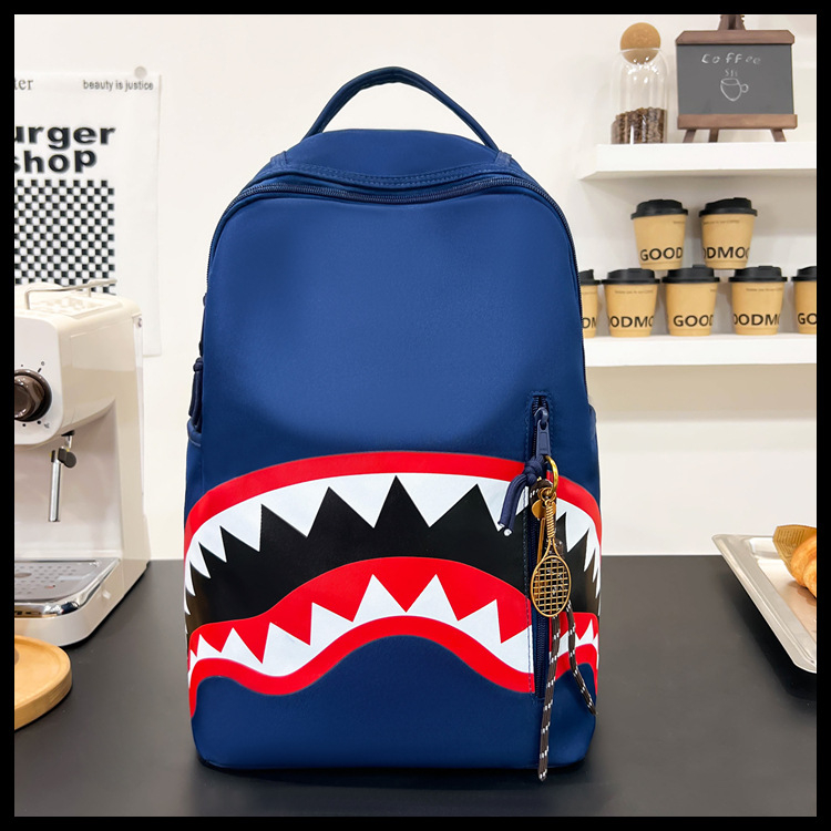 Rucsac cu model geometric, ultra-ușor, compatibil cu laptop de 14 inch, capacitate sub 20 L