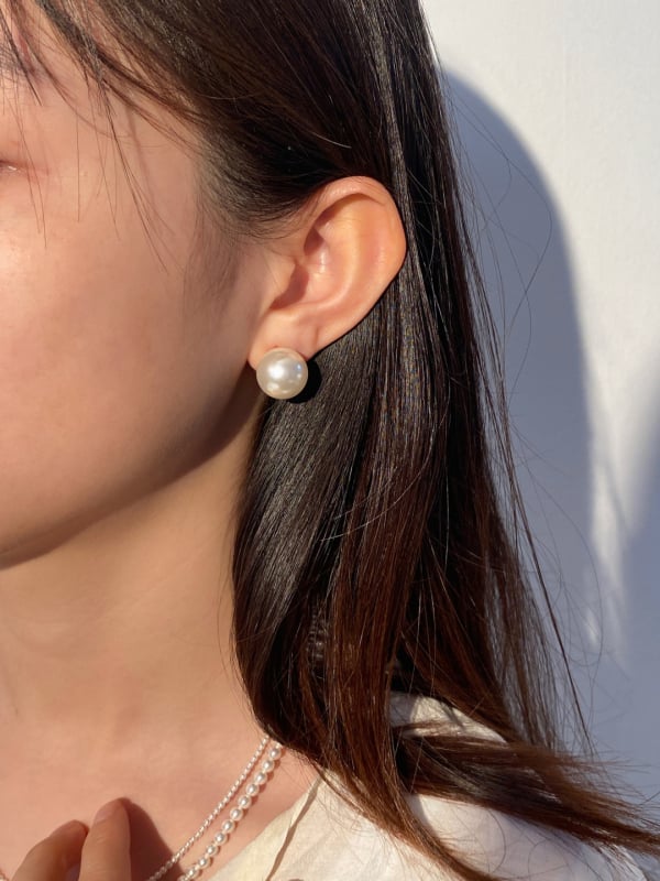 Cercei – Clips pentru urechi în formă de mosquito coil, perle colorate, design geometric minimalist, lucrate manual