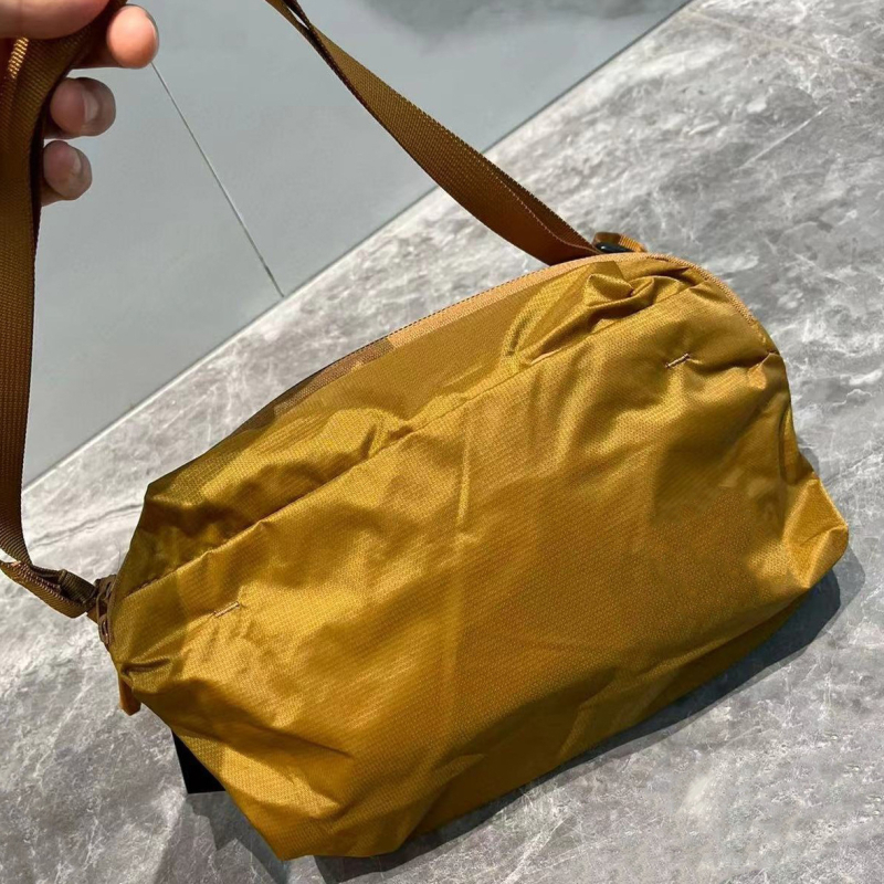 Unisex ruksak 15L, najlon, stil rekreacijskog putovanja, za svakodnevnu upotrebu