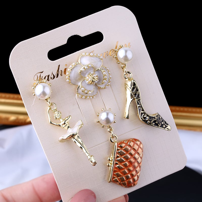 Shanlihua Broșă pentru guler – aliaj, floare de camelia cu funda, placare aurie, accesoriu feminin