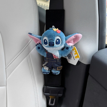 Κούκλα Stitch για το εσωτερικό αυτοκινήτου — χαριτωμένο μαξιλαράκι ζώνης και διακόσμηση ζώνης (Υλικό: Βελούδινο; Παραμετροποίηση: Ναι; Χαρακτηριστικά: Μαξιλαράκι ώμου και διακόσμηση ζώνης)