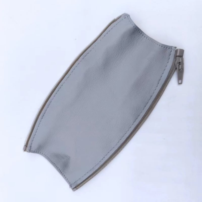 Ausinių dėklas Sony WH-1000XM4 ausinėms – dirbtinės odos apsauginis dėklas, OEM apdorojimas, suderinamas su Sony WH-1000XM4 (Medžiaga: dirbtinė oda; Modelis: Sony WH-1000XM4; Apdorojimas: OEM)