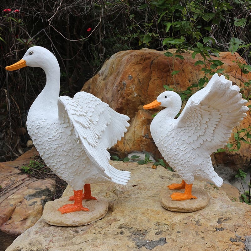 Kerti kacsa díszfigura gyantából, kültéri dekoráció, pásztor-stílus, időjárásálló