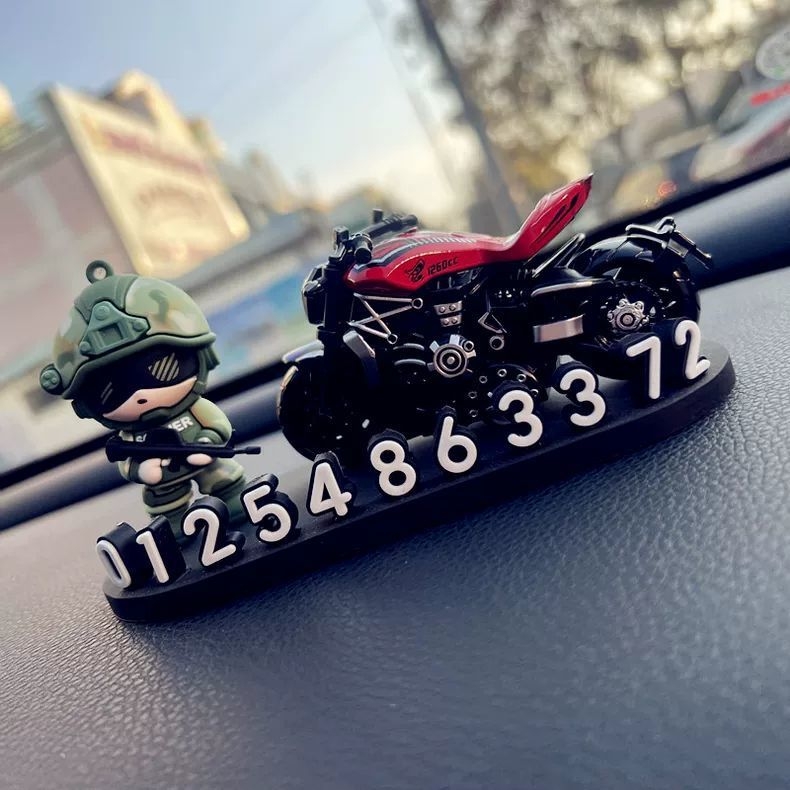 Unutarnja dekoracija automobila s temom vojnog vozila, privremena tablica za parkiranje, plastični materijal, elektronički tip