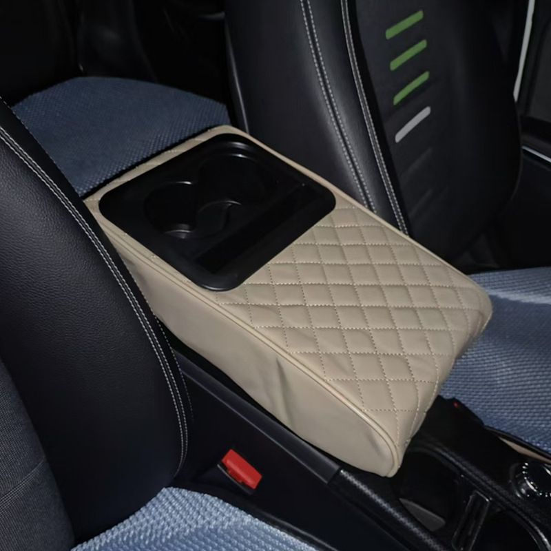 Realmas Universālais auto roku balsta paliktnis ar krūzes turētāju, ādas virsma, pielāgojams, svars 0,4 kg