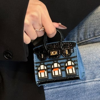 AirPods Pro 2 kaitsekast mini koti ripatsiga, kunstnahk, holster-stiil, kaasaskantav, kangakonstruktsioon