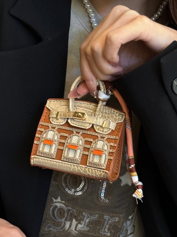 AirPods Pro 2 kaitsekast mini koti ripatsiga, kunstnahk, holster-stiil, kaasaskantav, kangakonstruktsioon