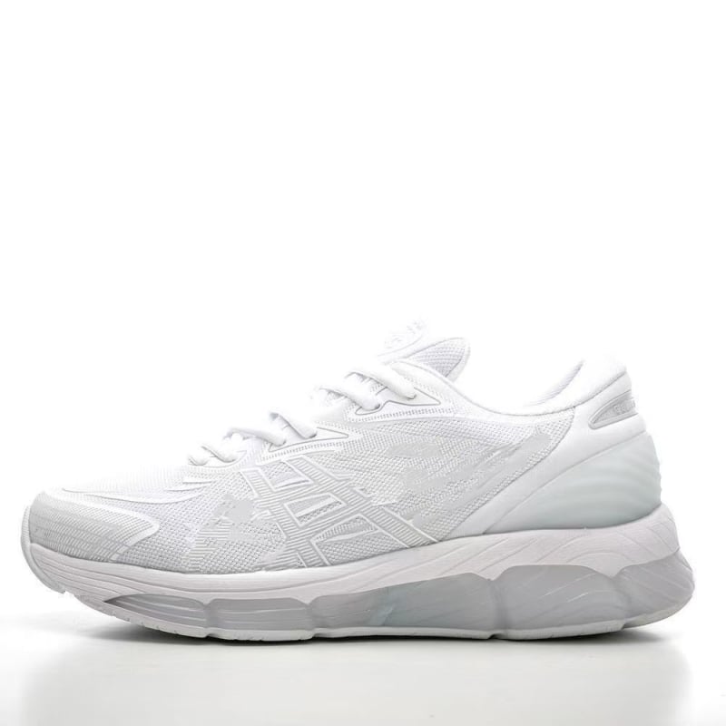 Napi casual cipő teljes hosszúságú légpárnás, hálós felsőrész, textil talpbetét, előről fűző, alacsony sarok