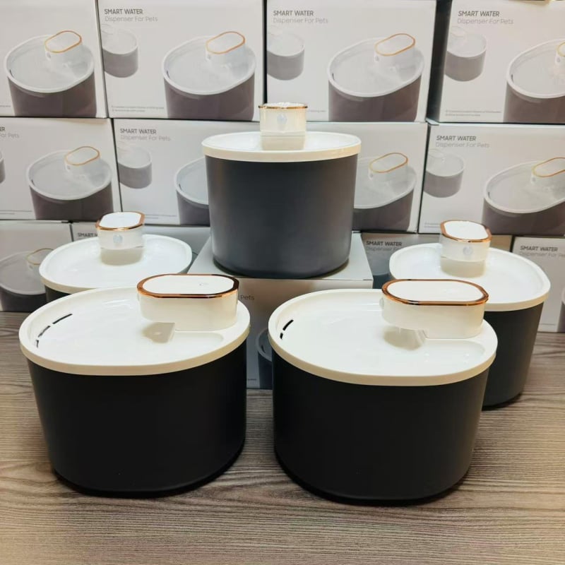 Умно устройство за пиене на вода за домашни любимци — котки и кучета, модел 449, разглобяемо, автоматична циркулация и филтрация