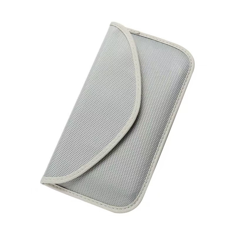 RFID szűrős mobiltelefon tok, Oxford vászon, fedő típusú nyitás, kártyatartó rekesz, ovális forma, szintetikus bőr belső