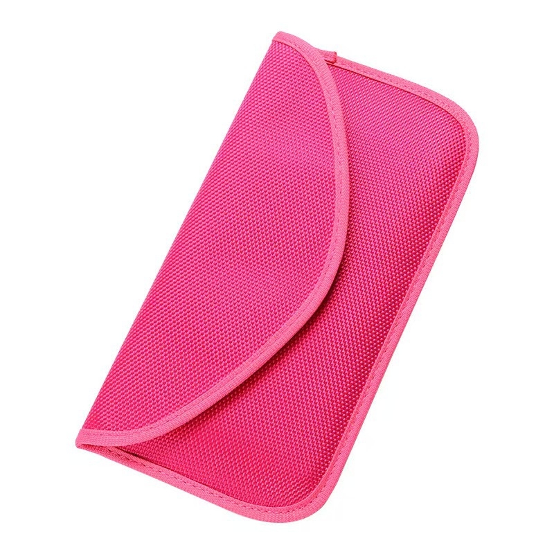 RFID szűrős mobiltelefon tok, Oxford vászon, fedő típusú nyitás, kártyatartó rekesz, ovális forma, szintetikus bőr belső