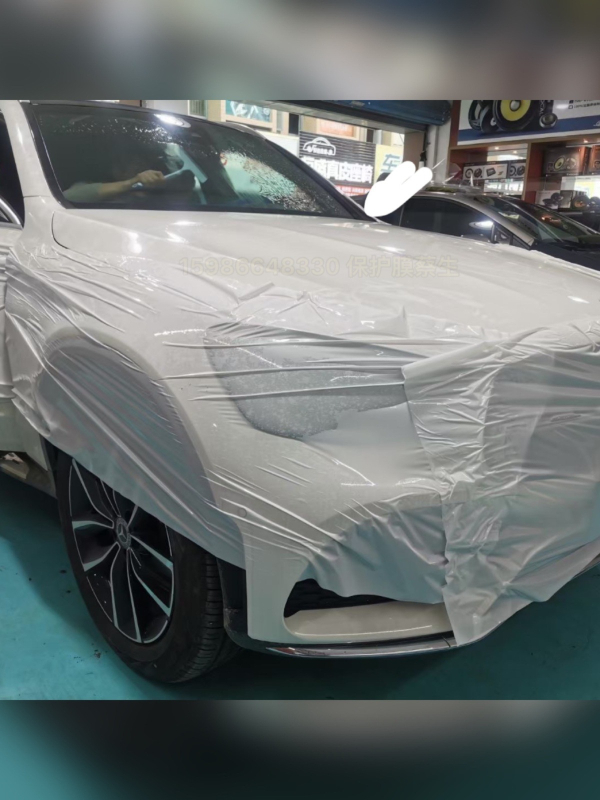 Folie PVC de protecție auto pentru vopsire, reparații și modificări la faruri