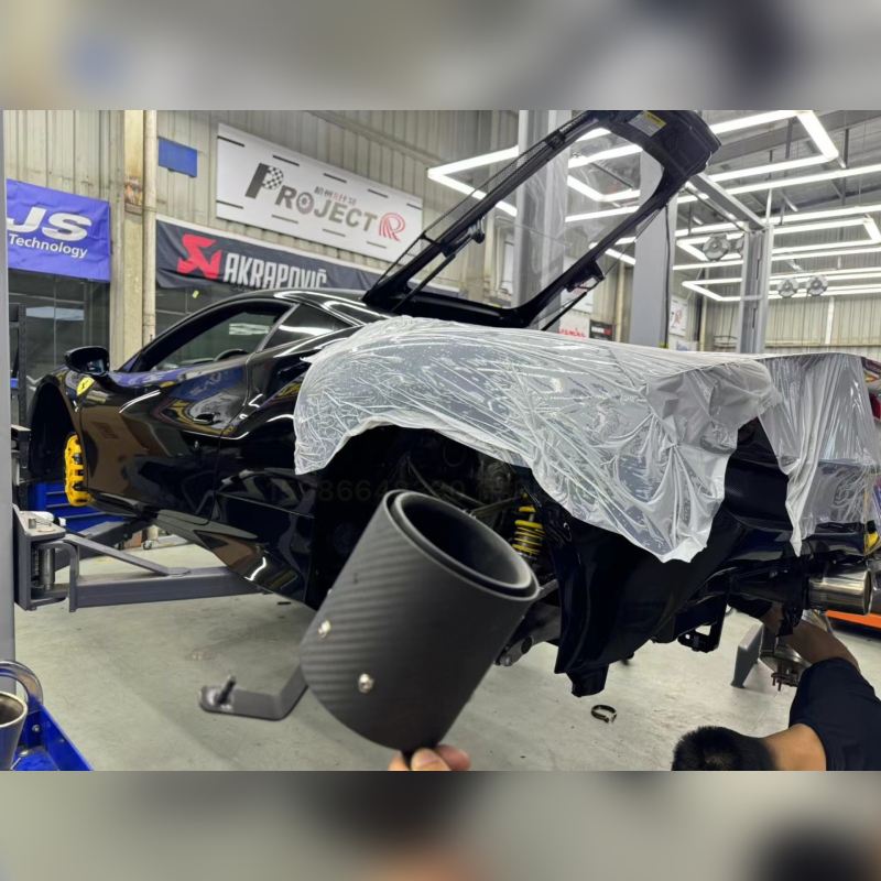 Folie PVC de protecție auto pentru vopsire, reparații și modificări la faruri