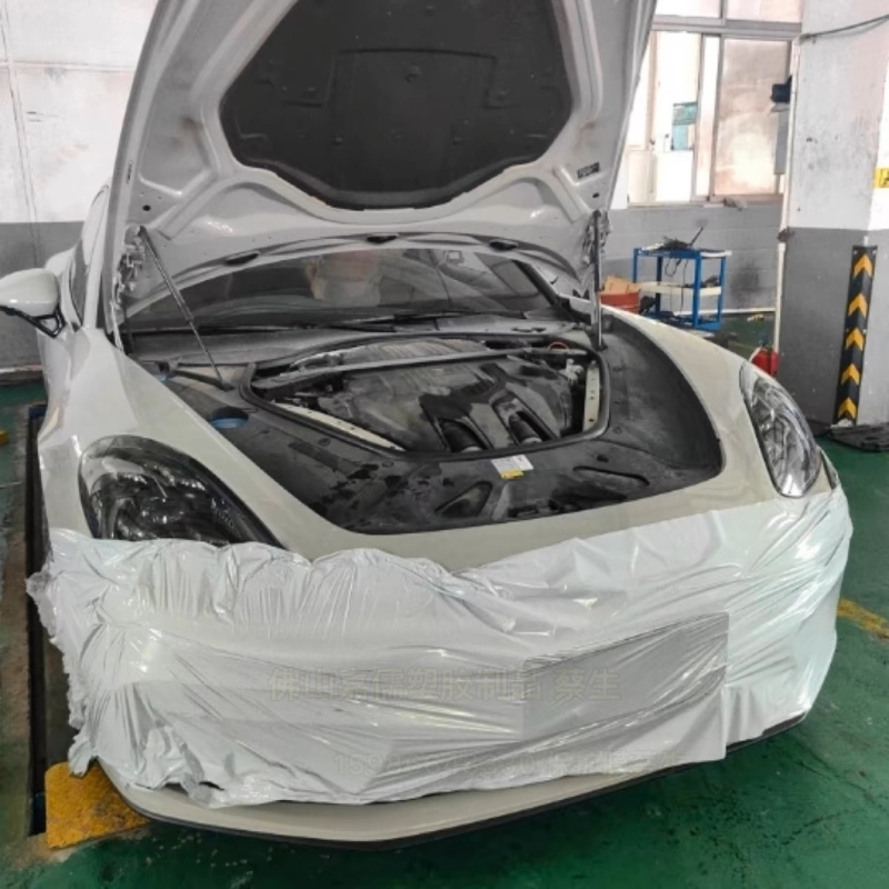 Folie PVC de protecție auto pentru vopsire, reparații și modificări la faruri