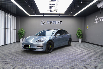 Film de schimbare a culorii pentru mașină – material PET, lățime 1,52 m, grosime 0,12–0,16 mm, acoperire pentru întreg vehicul, procesare personalizată