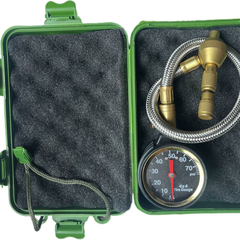 Digitálny tlakomer do auta s LCD displejom, meďový telo, rozsah 0–70 psi