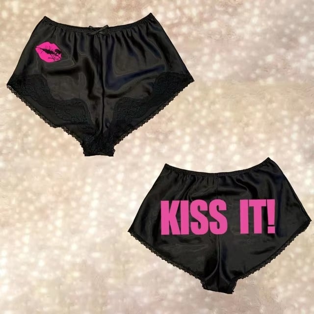 Moteriški 3/4 ilgio šortai iš poliesterio, elastus juosmuo, raidėmis atspaudas, gatvės mados sportiškas kasdienis stilius