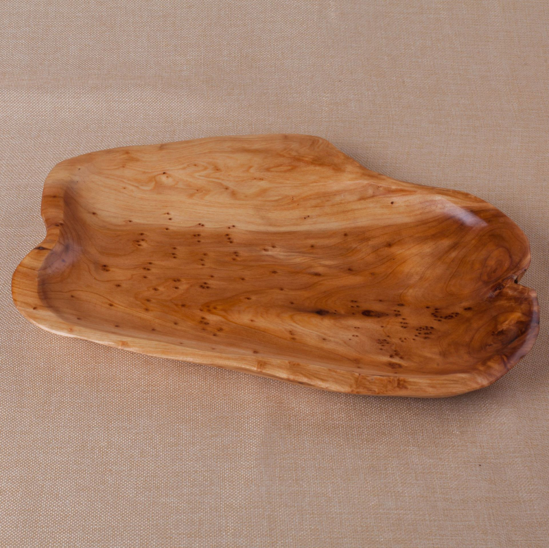 Farfurie de masă din lemn – Formă neregulată, suprafață vopsită, imprimare logo, personalizabilă