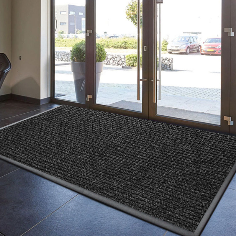 Covor de intrare pentru hoteluri și spații comerciale — rezistent la uzură și murdărie, antiderapant, lavabil, țesut din fibră de polipropilenă, opțiuni personalizate