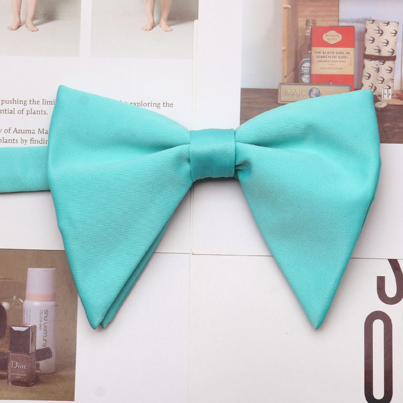 Papion unisex în formă de corn cu floare pentru guler, poliester monocrom